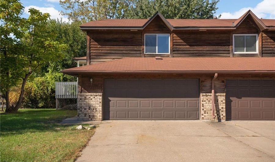 12046 Xeon St NW, Coon Rapids, MN 55448 - 3 Beds, 2 Bath