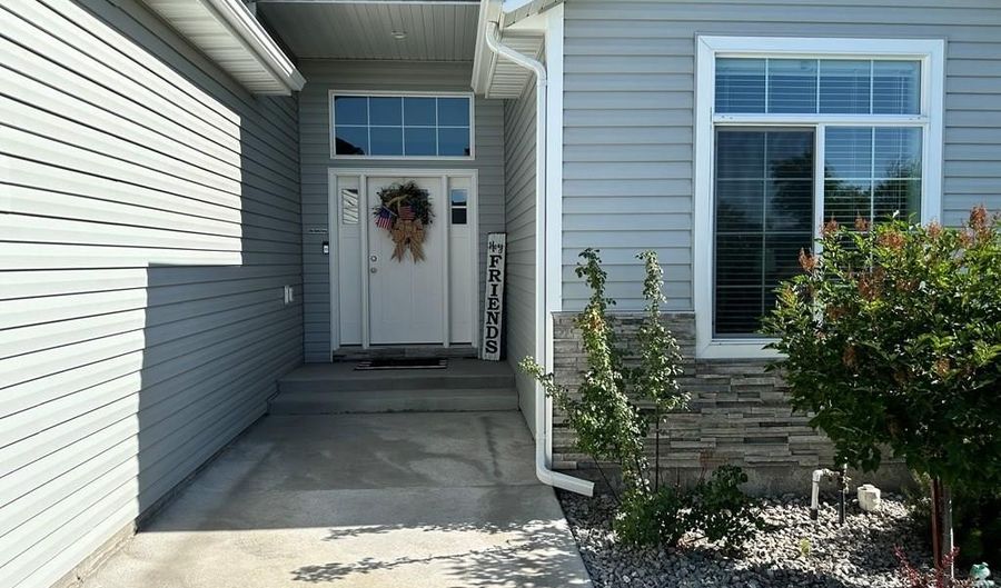347 W 155 N, Blackfoot, ID 83221 - 5 Beds, 3 Bath