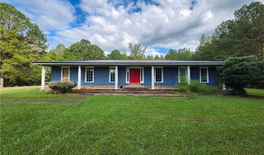 1365 Panola Parkway 34, Aliceville, AL 35442 - 4 Beds, 2 Bath