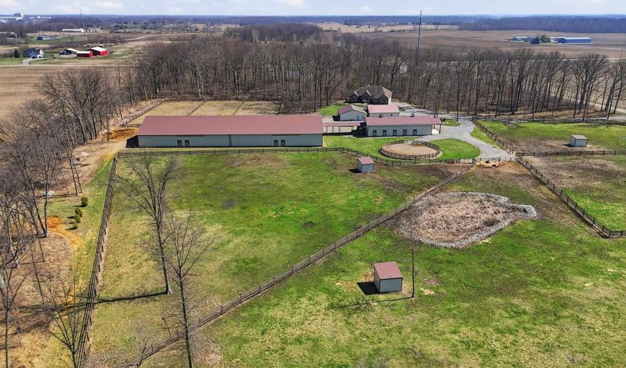 5133 County Road 48, Auburn, IN 46706 - 4 Beds, 3 Bath