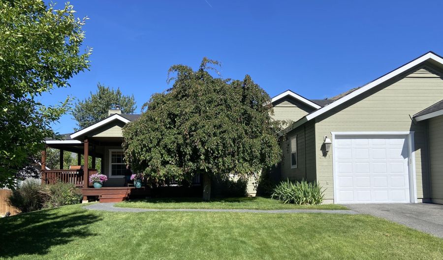 341 Ridgeview Dr, Bellevue, ID 83313 - 4 Beds, 3 Bath