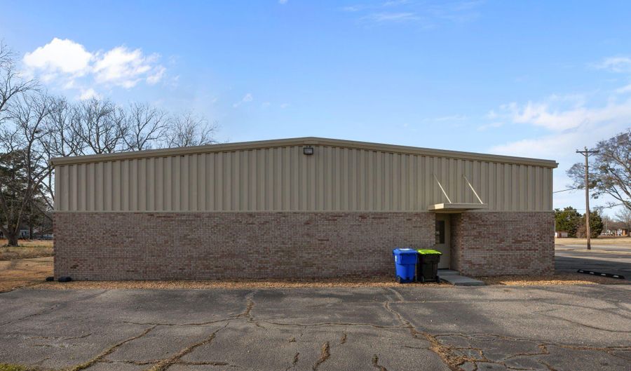 610 Church St, Ahoskie, NC 27910 - 0 Beds, 0 Bath