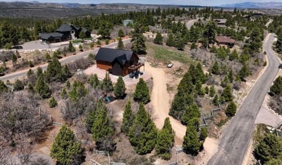 3816 N Royal Dr, Alton, UT 84710 - 2 Beds, 2 Bath