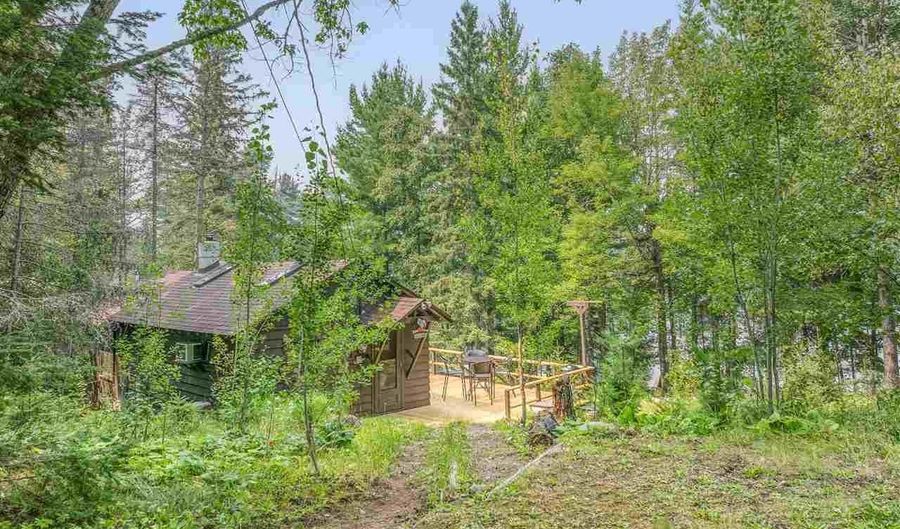 8433 Timber Bay Rd, Babbitt, MN 55706 - 2 Beds, 1 Bath