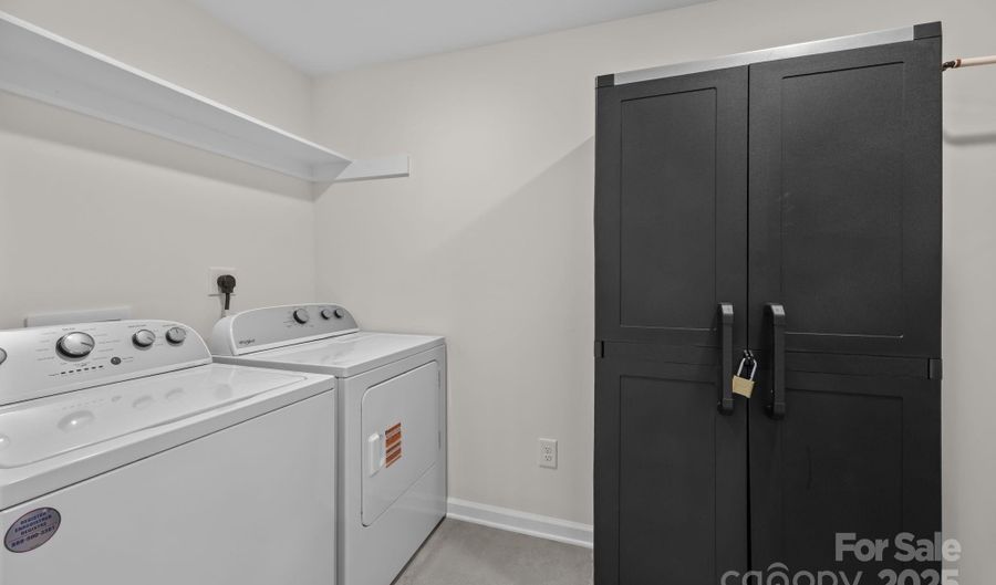 1511 Lisbon Ln, Charlotte, NC 28269 - 3 Beds, 2 Bath
