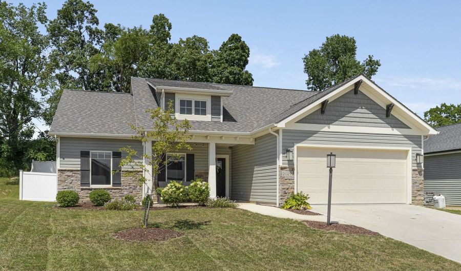 2027 Nolan Meadows Run, Angola, IN 46703 - 3 Beds, 2 Bath