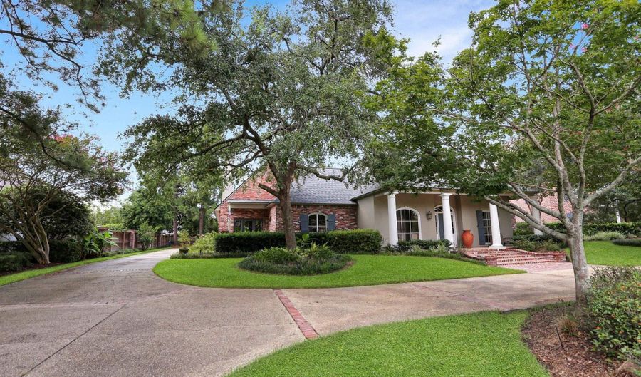 18071 N Mission Hills Ave, Baton Rouge, LA 70810 - 4 Beds, 3 Bath