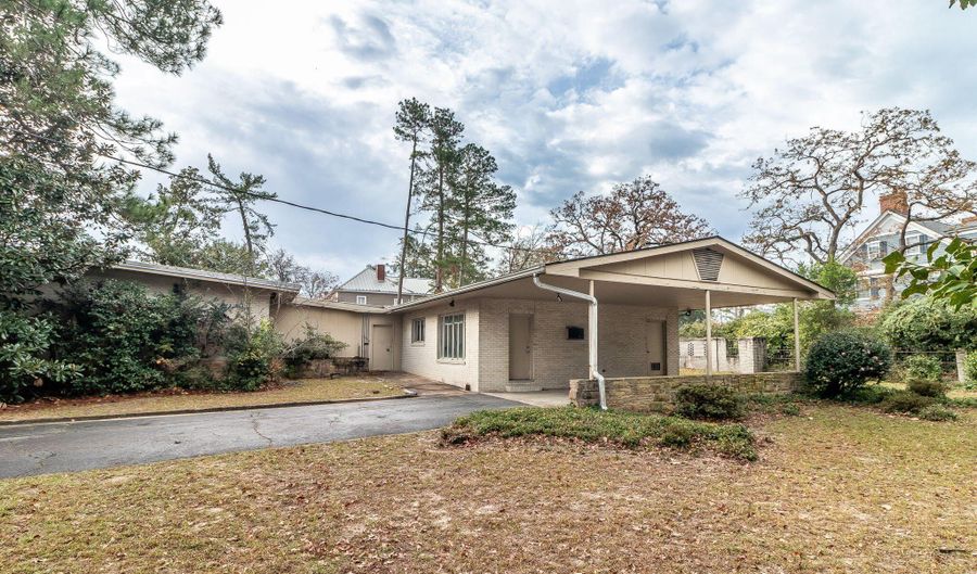 2602 WALTON Way, Augusta, GA 30904 - 3 Beds, 5 Bath