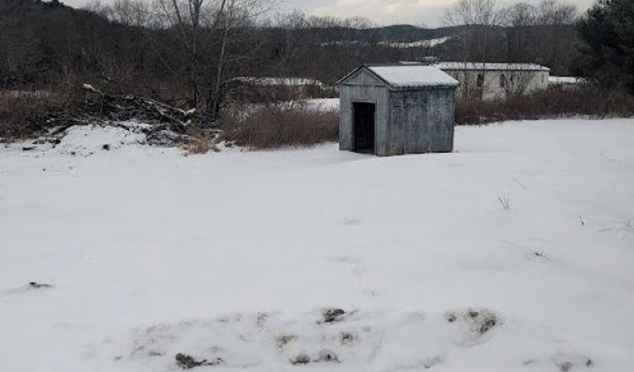 28 Thetford Ln, Bethel, VT 05032 - 3 Beds, 2 Bath