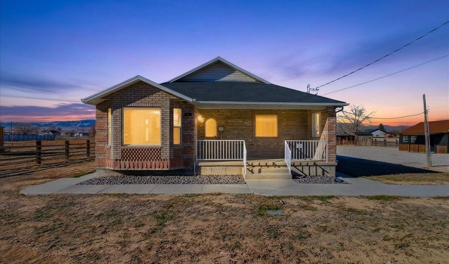 150 S 200 E, Centerfield, UT 84622 - 4 Beds, 2 Bath