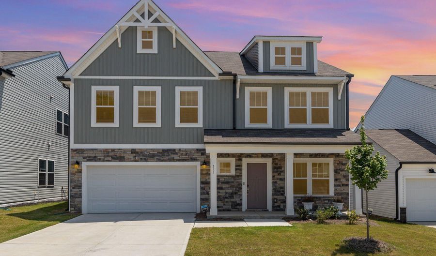311 Horseshoe Pl, Angier, NC 27501 - 4 Beds, 4 Bath