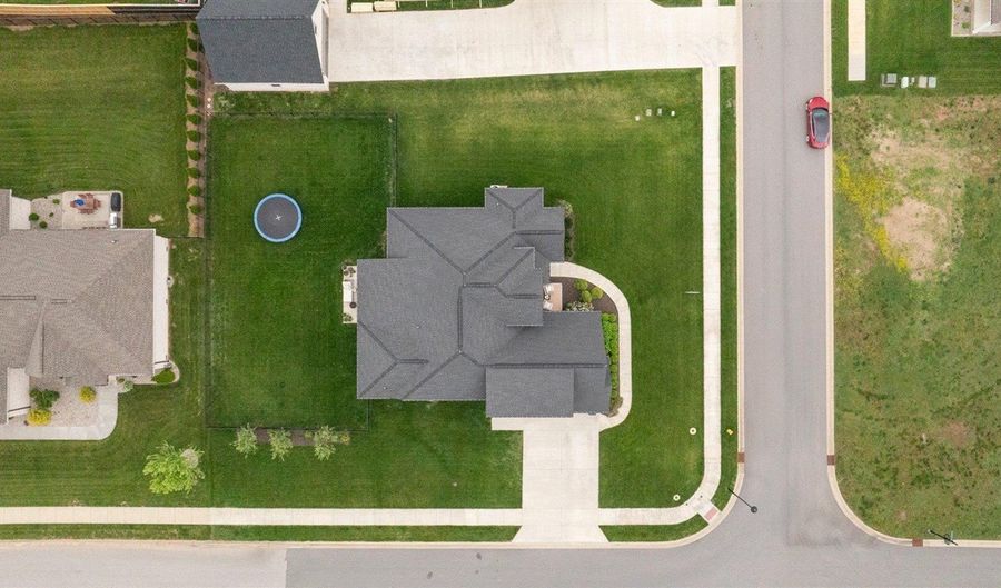 8734 Creekstone Ln, Alvaton, KY 42122 - 5 Beds, 3 Bath