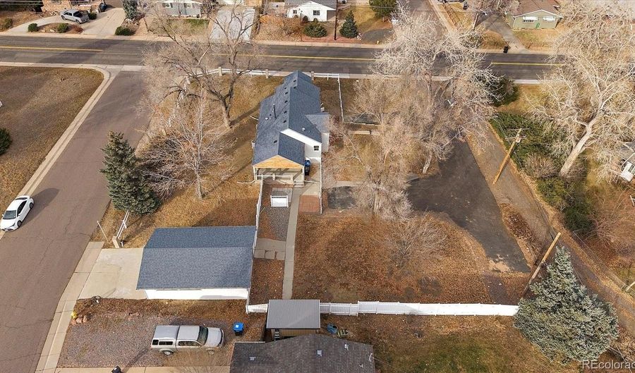 9200 Grandview Ave, Arvada, CO 80002 - 3 Beds, 3 Bath