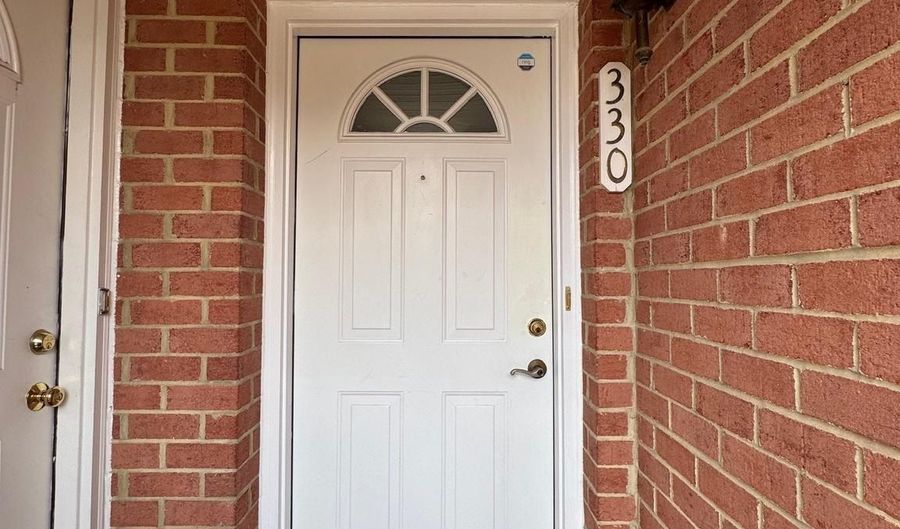 6924 FAIRFAX Dr 330, Arlington, VA 22213 - 2 Beds, 2 Bath