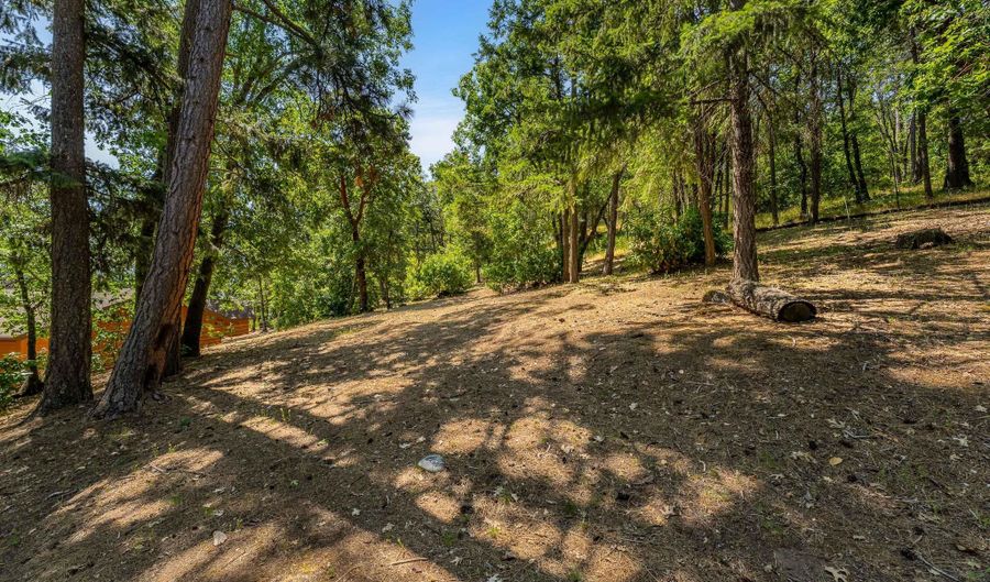 1999 Tolman Creek Rd, Ashland, OR 97520 - 4 Beds, 4 Bath