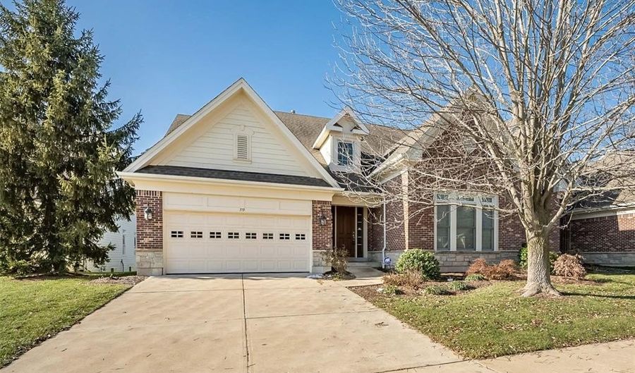 719 Clayton Corners Dr, Ballwin, MO 63011 - 3 Beds, 4 Bath