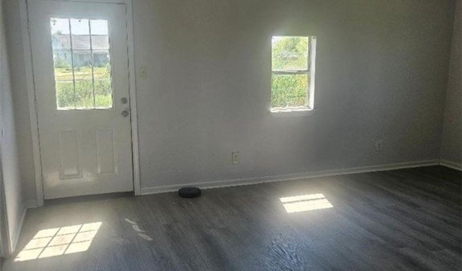 2585 Armstrong, Aransas Pass, TX 78336 - 3 Beds, 2 Bath