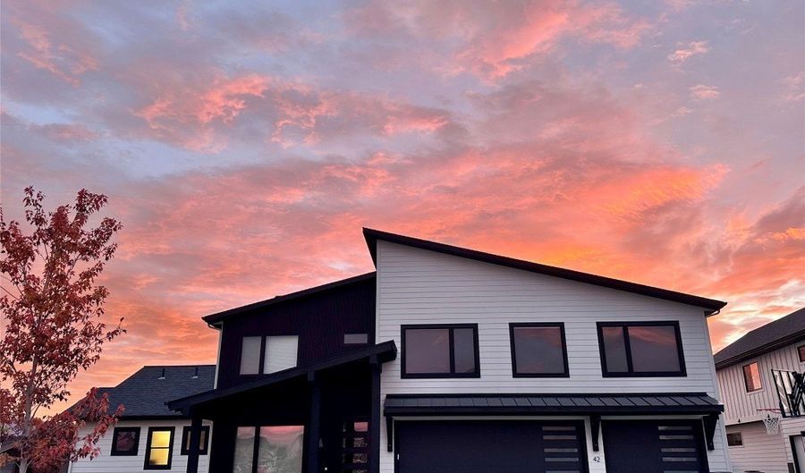 42 Hilgard Peak Ct, Bozeman, MT 59718 - 5 Beds, 4 Bath