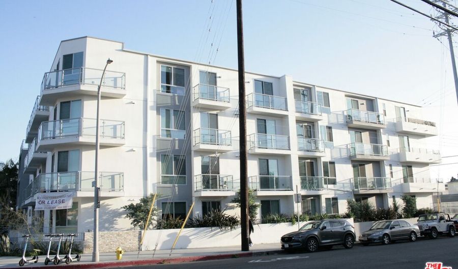 1301 S Westgate Ave 402, Los Angeles, CA 90025 - 3 Beds, 3 Bath