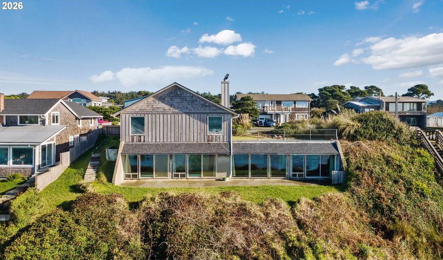 1400 BEACH LOOP Dr SW, Bandon, OR 97411 - 2 Beds, 2 Bath