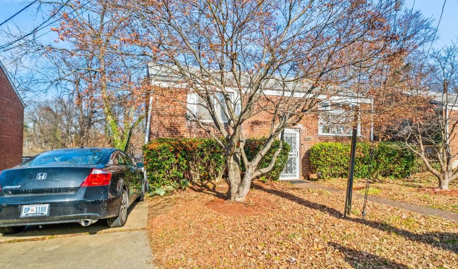 3028 P St SE, Washington, DC 20020 - 4 Beds, 2 Bath