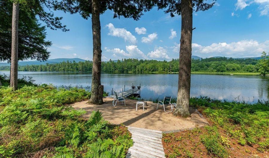 64 Little Chatham Rd, Chatham, NH 03813 - 3 Beds, 4 Bath