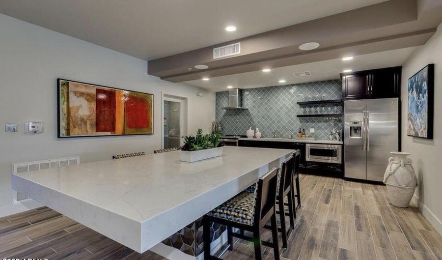 2511 W QUEEN CREEK Rd 149, Chandler, AZ 85248 - 2 Beds, 2 Bath
