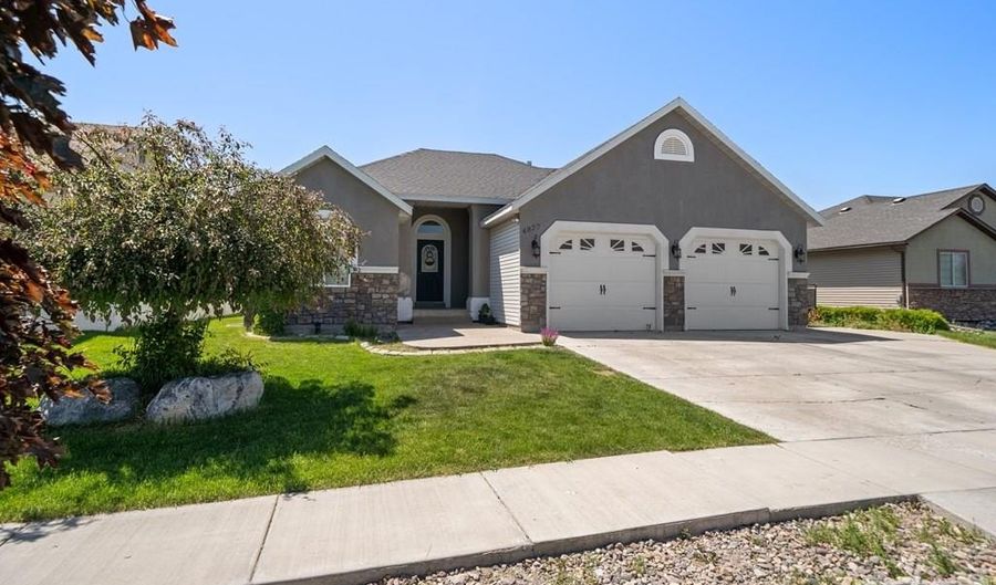 4877 Sabrina, Chubbuck, ID 83201 - 6 Beds, 3 Bath