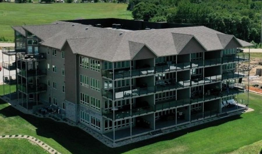 580 Linden Dr 208, Arnolds Park, IA 51331 - 4 Beds, 2 Bath