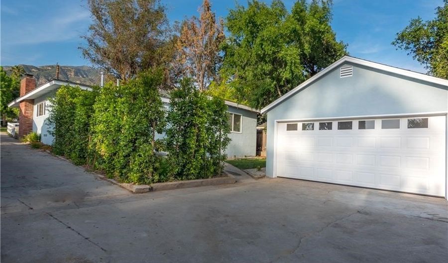 94 Marathon Rd, Altadena, CA 91001 - 0 Beds, 0 Bath