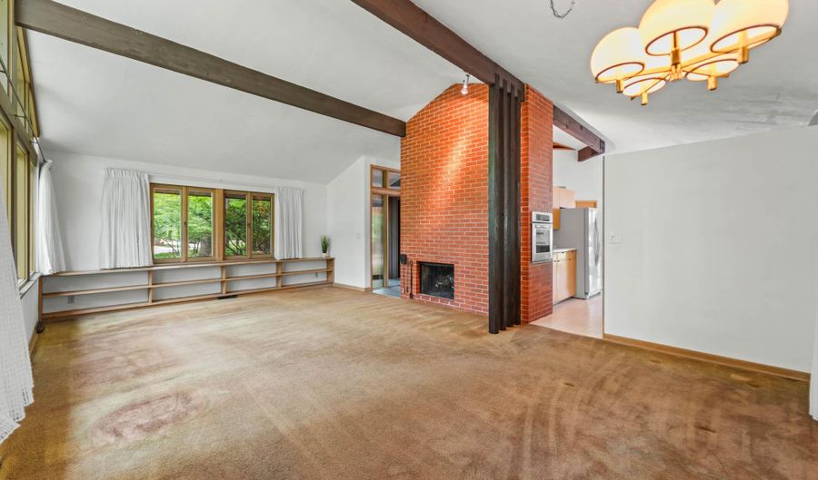 433 Westwood Dr, Ames, IA 50014 - 3 Beds, 2 Bath