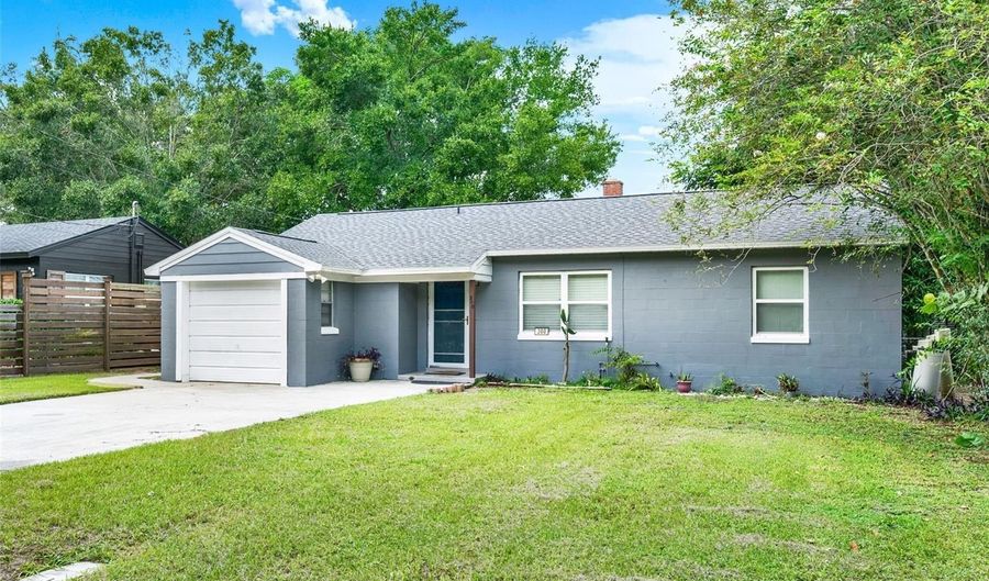 300 S GLENWOOD Ave, Orlando, FL 32803 - 2 Beds, 1 Bath