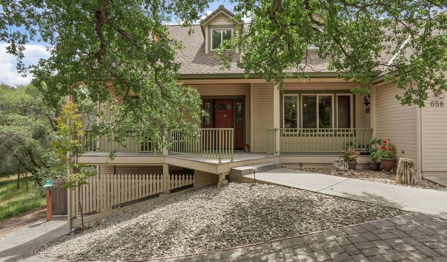 658 Live Oak Dr, Angels Camp, CA 95222 - 3 Beds, 3 Bath