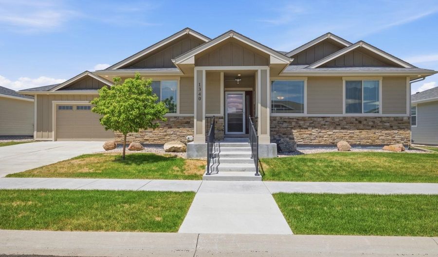 1340 JACK Ln, Cheyenne, WY 82009 - 4 Beds, 3 Bath