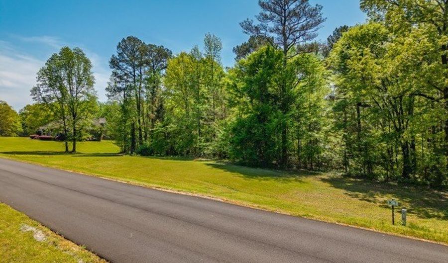 Lot 8 Deer Run Road, Batesville, MS 38606 - 0 Beds, 0 Bath