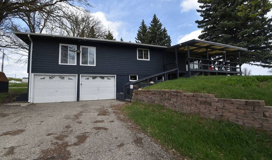 9737 BIA RD 11, Belcourt, ND 58316 - 3 Beds, 2 Bath
