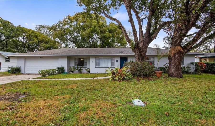 821 PENNSYLVANIA Ave, Altamonte Springs, FL 32701 - 4 Beds, 3 Bath