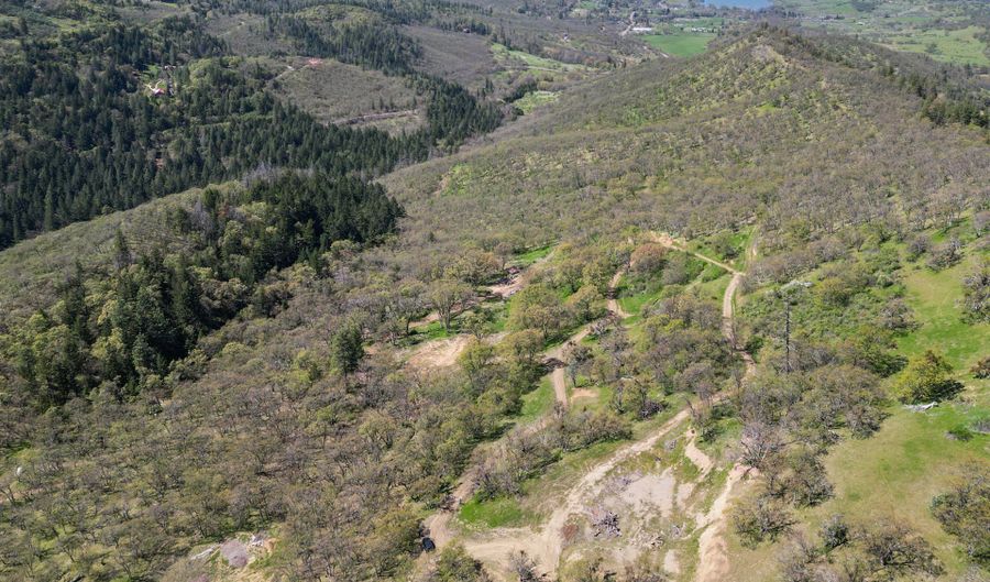 3727 SISKIYOU Hwy, Ashland, OR 97520 - 0 Beds, 0 Bath