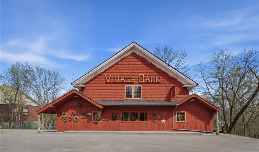 953 Victory Hwy, Burrillville, RI 02839 - 1 Beds, 2 Bath