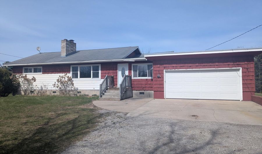 3352 French Rd, Alpena, MI 49707 - 3 Beds, 1 Bath