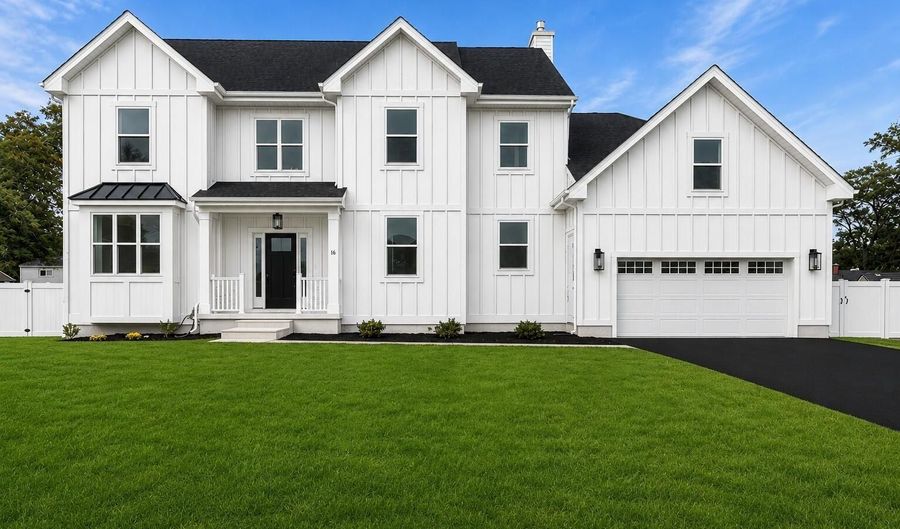 2 Southern Blvd, Bayville, NJ 08721 - 4 Beds, 3 Bath
