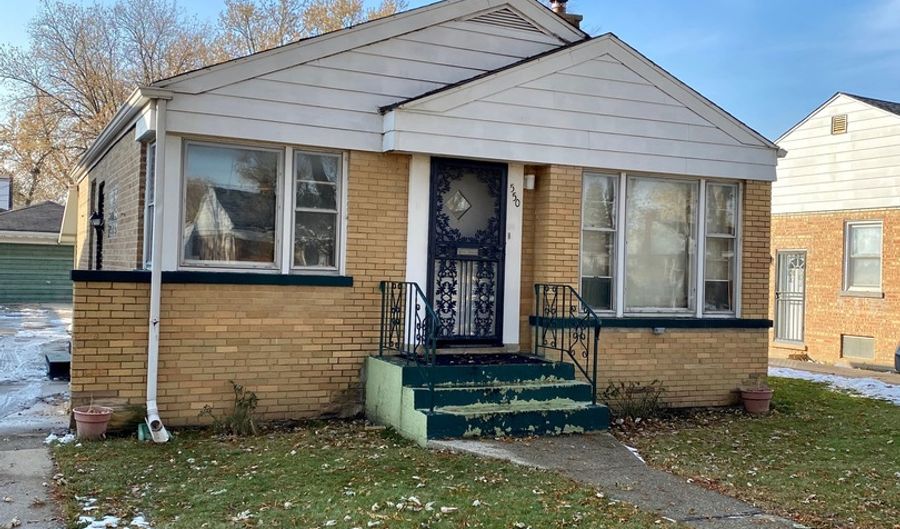 550 47th Ave, Bellwood, IL 60104 - 2 Beds, 1 Bath