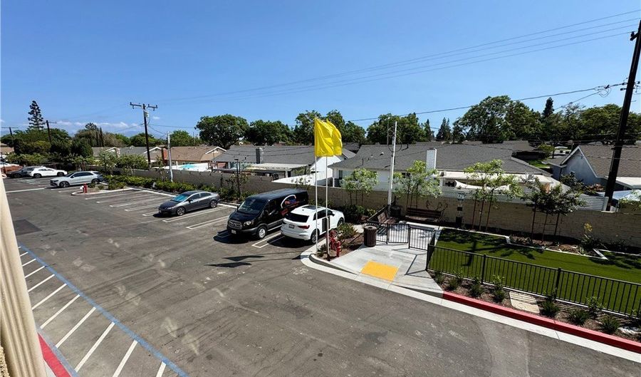 2430 E. AGAVE Unit 9, Anaheim, CA 92806 - 3 Beds, 3 Bath