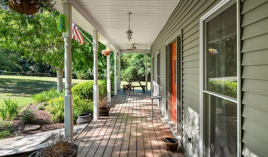 225 Faith Ln, Abbeville, SC 29620 - 7 Beds, 6 Bath