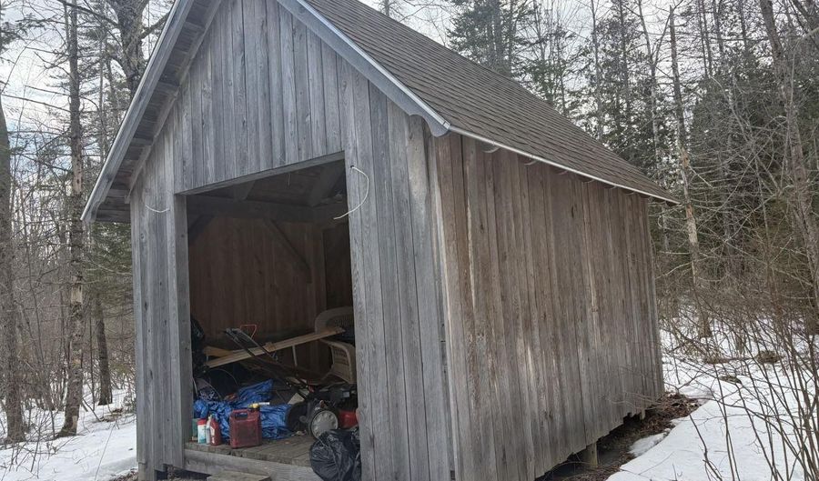 151 Tufts Rd, Belfast, ME 04915 - 3 Beds, 1 Bath
