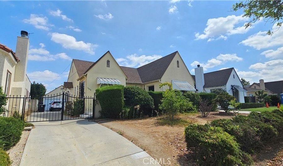 1704 Edgewood Dr, Alhambra, CA 91803 - 2 Beds, 2 Bath