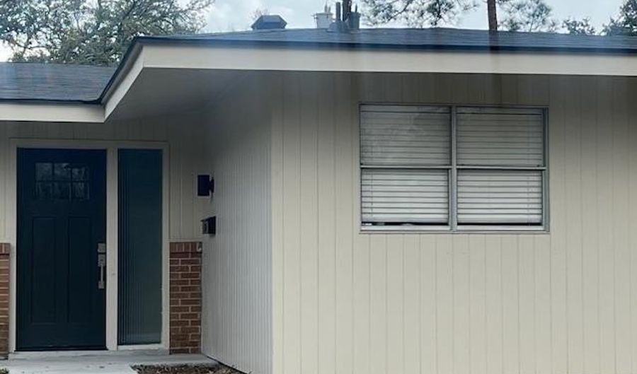 8212 Argosy Ct, Baton Rouge, LA 70809 - 3 Beds, 2 Bath