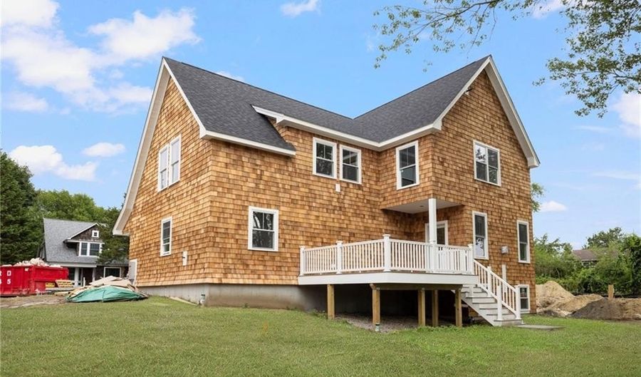 55 Dolphin Ave, Jamestown, RI 02835 - 4 Beds, 3 Bath
