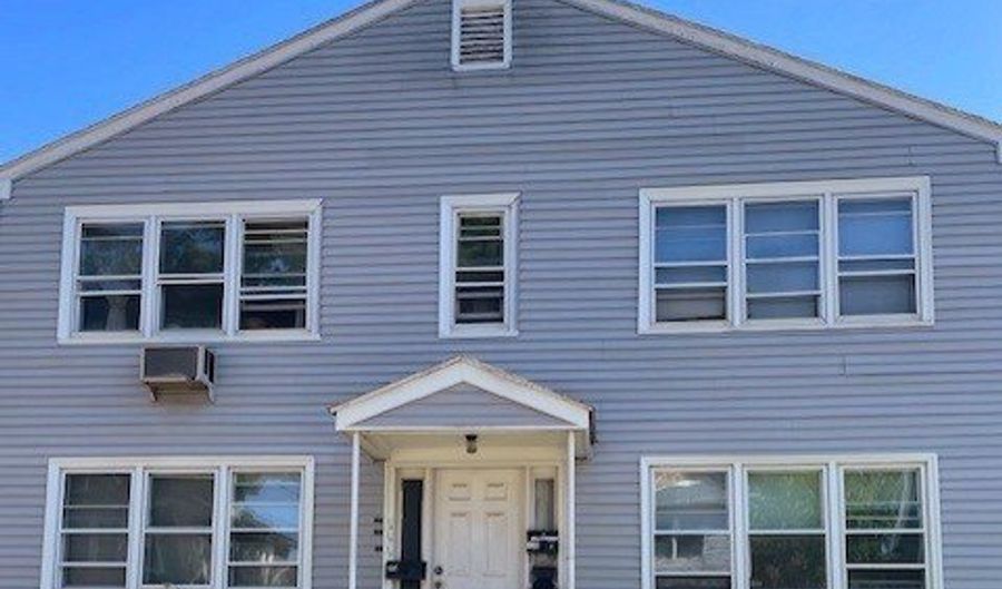 135 Whittier St, Bridgeport, CT 06605 - 4 Beds, 3 Bath