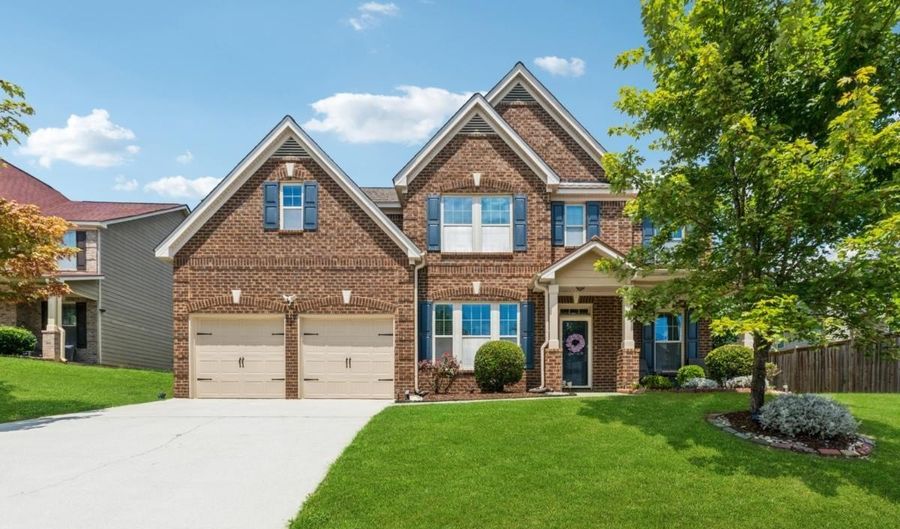 8169 Lochley, Fairburn, GA 30213 - 5 Beds, 3 Bath